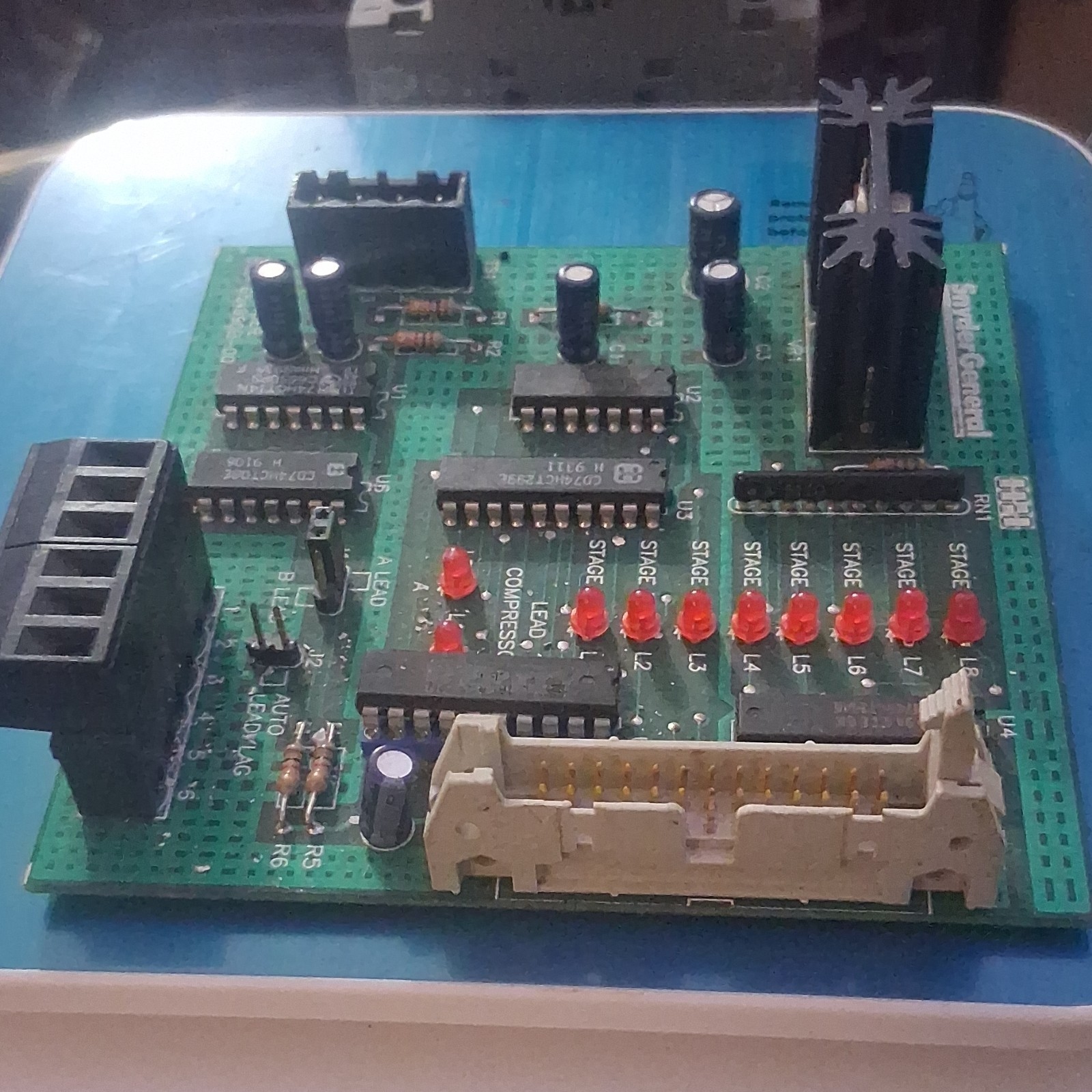 NOS OEM SNYDER GENERAL 860-654990B-00 HVAC CONTROL BOARD ***MAKE OFFER*** NOS OEM SNYDER GENERAL 860-654990B-00 HVAC CONTROL BOARD ***MAKE OFFER***