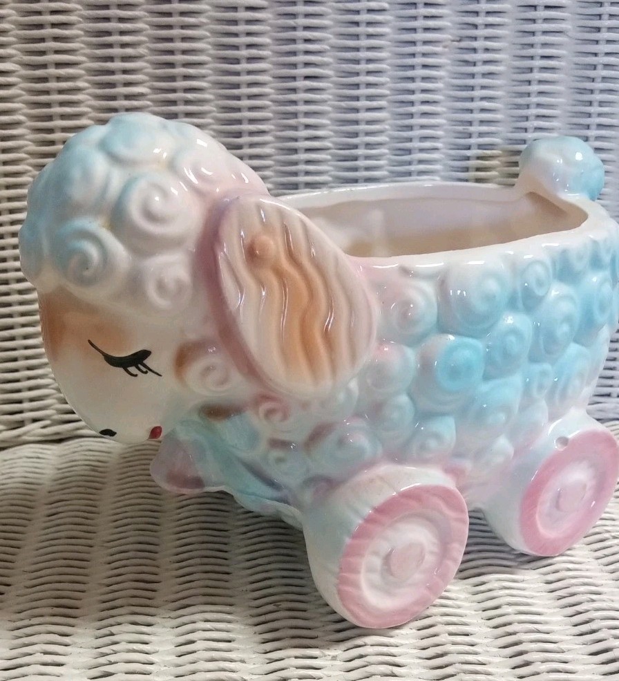 VTG Kitschy MCM Retro Anthropomorphic INARCO Baby Lamb Planter