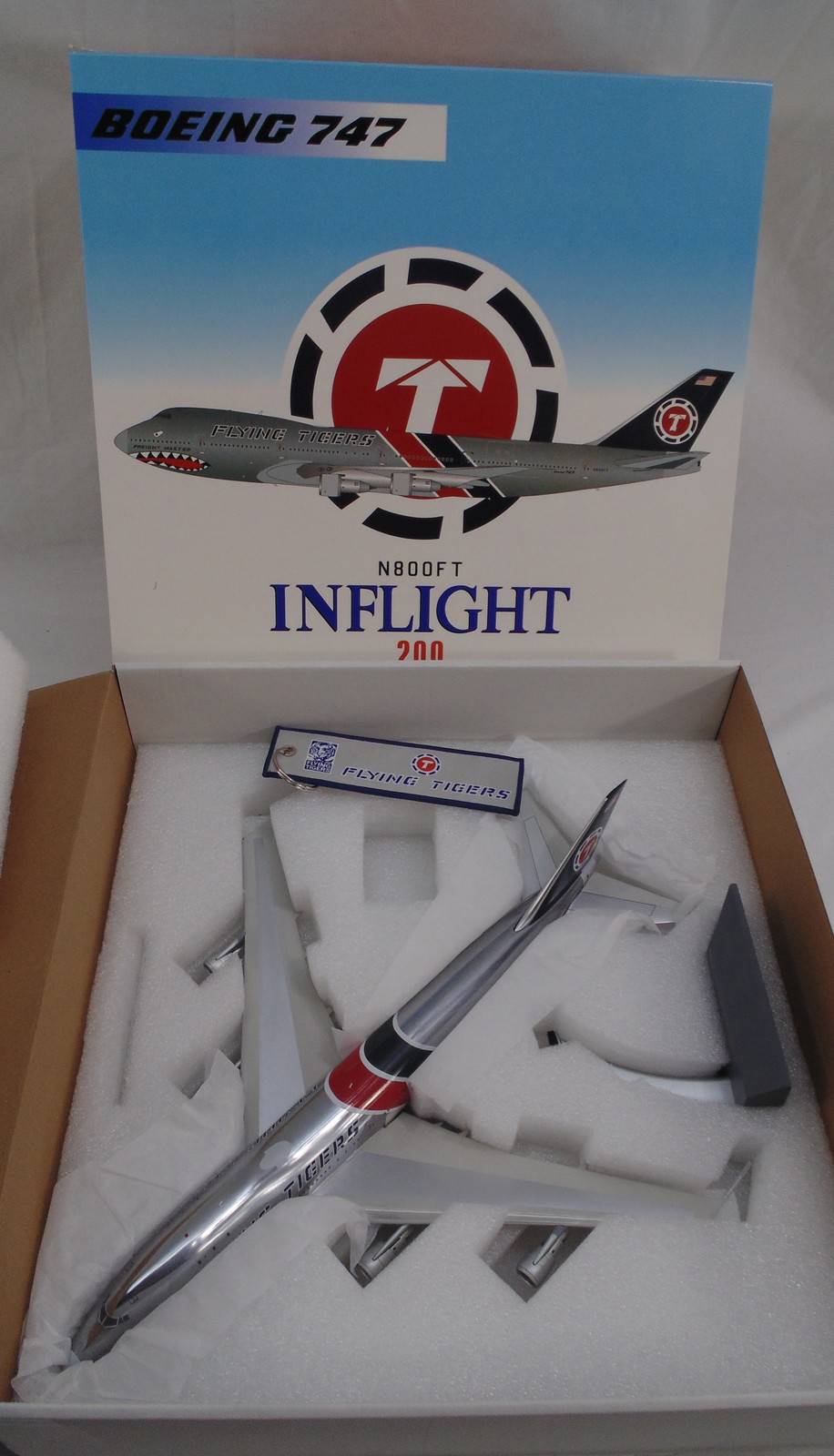 Inflight 200 N800FT Flying Tigers 747 1/200 Polished Plane IF741FTSM-P w/Box Inflight 200 N800FT Flying Tigers 747 1/200 Polished Plane IF741FTSM-P w/Box