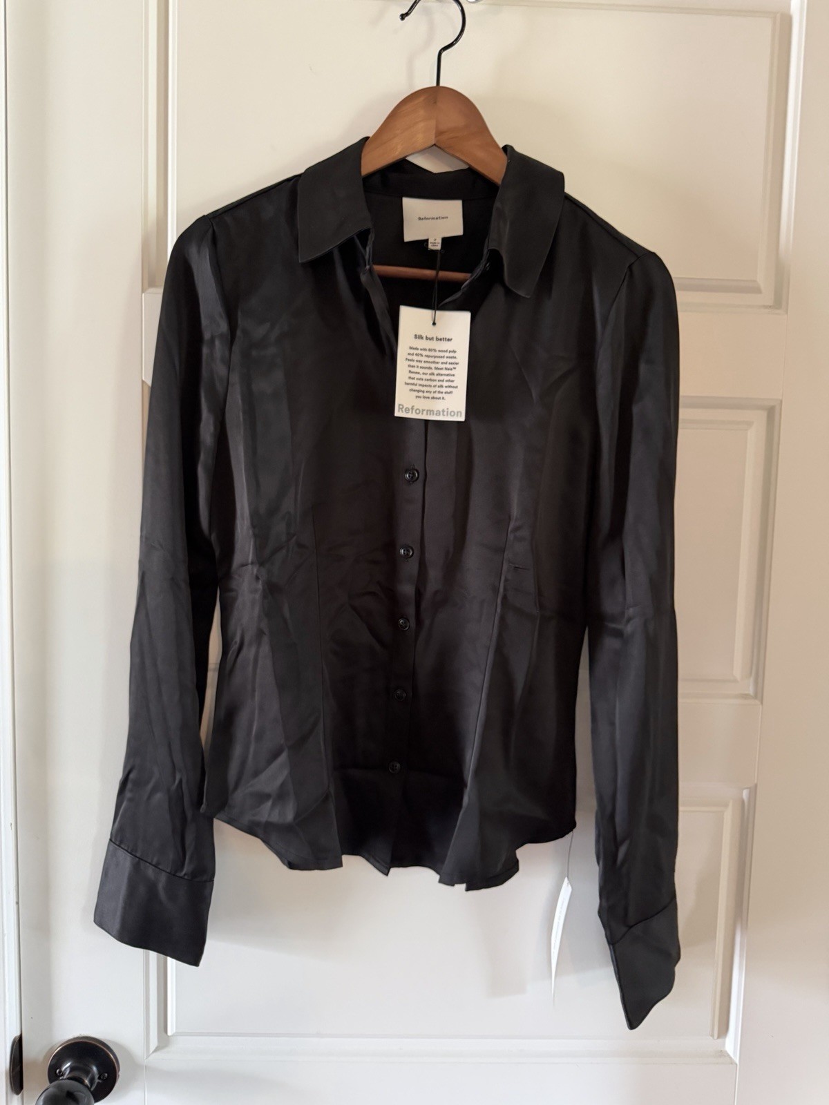 Reformation Women’s Jodie Satin Top Black Size 2 Reformation Women’s Jodie Satin Top Black Size 2