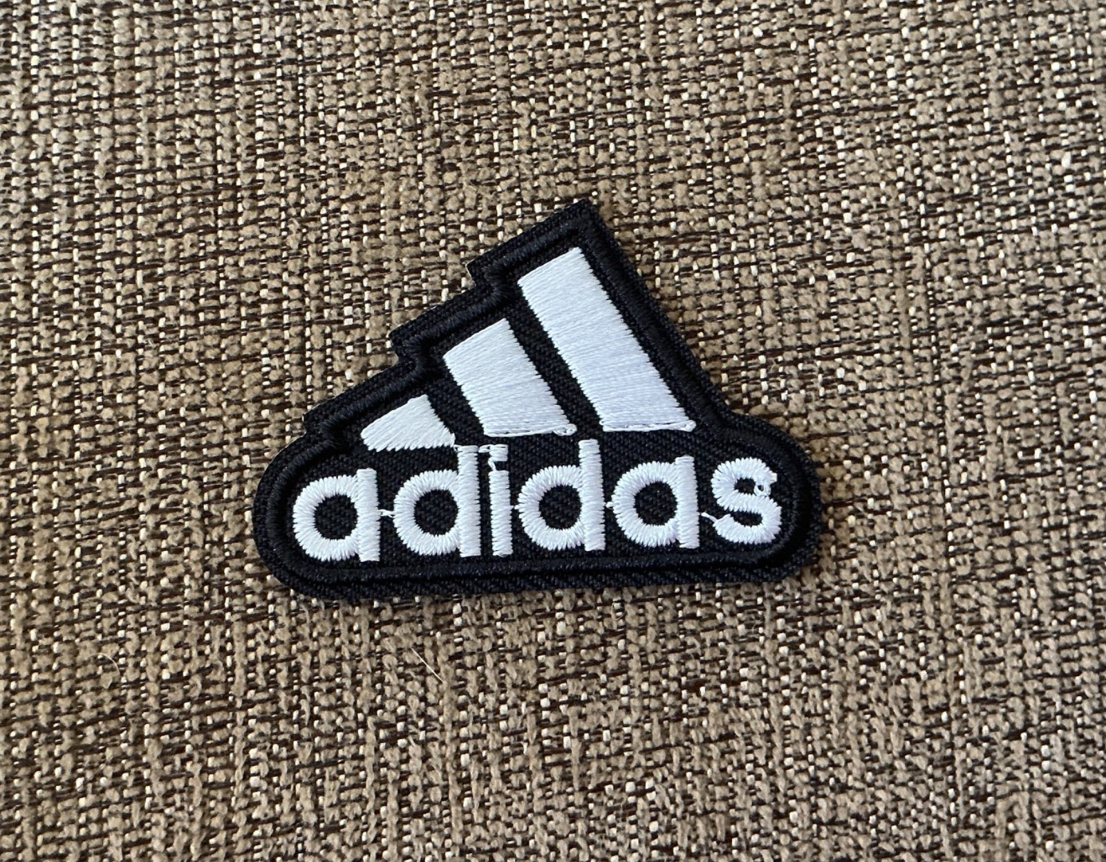 SPORTS LOGOS - Embroidered Iron-On Patches - YOU PICK SPORTS LOGOS - Embroidered Iron-On Patches - YOU PICK