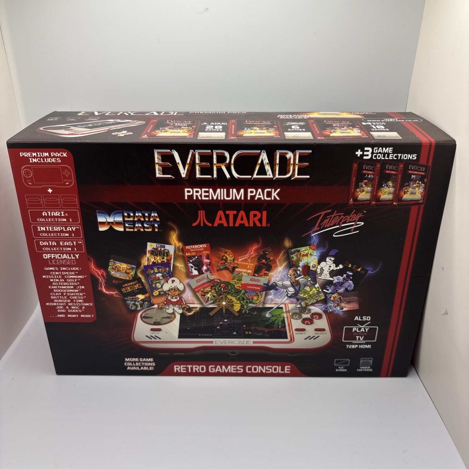 Handheld Evercade Premium Pack w/ Atari Interplay Data East Cartridges Handheld Evercade Premium Pack w/ Atari Interplay Data East Cartridges