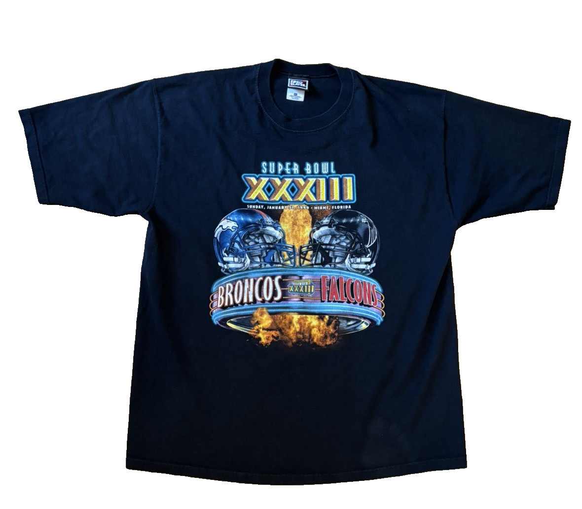 Vintage 1999 Super Bowl XXXIII Broncos vs. Falcons NFL Black T-Shirt Men\'s XL Vintage 1999 Super Bowl XXXIII Broncos vs. Falcons NFL Black T-Shirt Men\'s XL