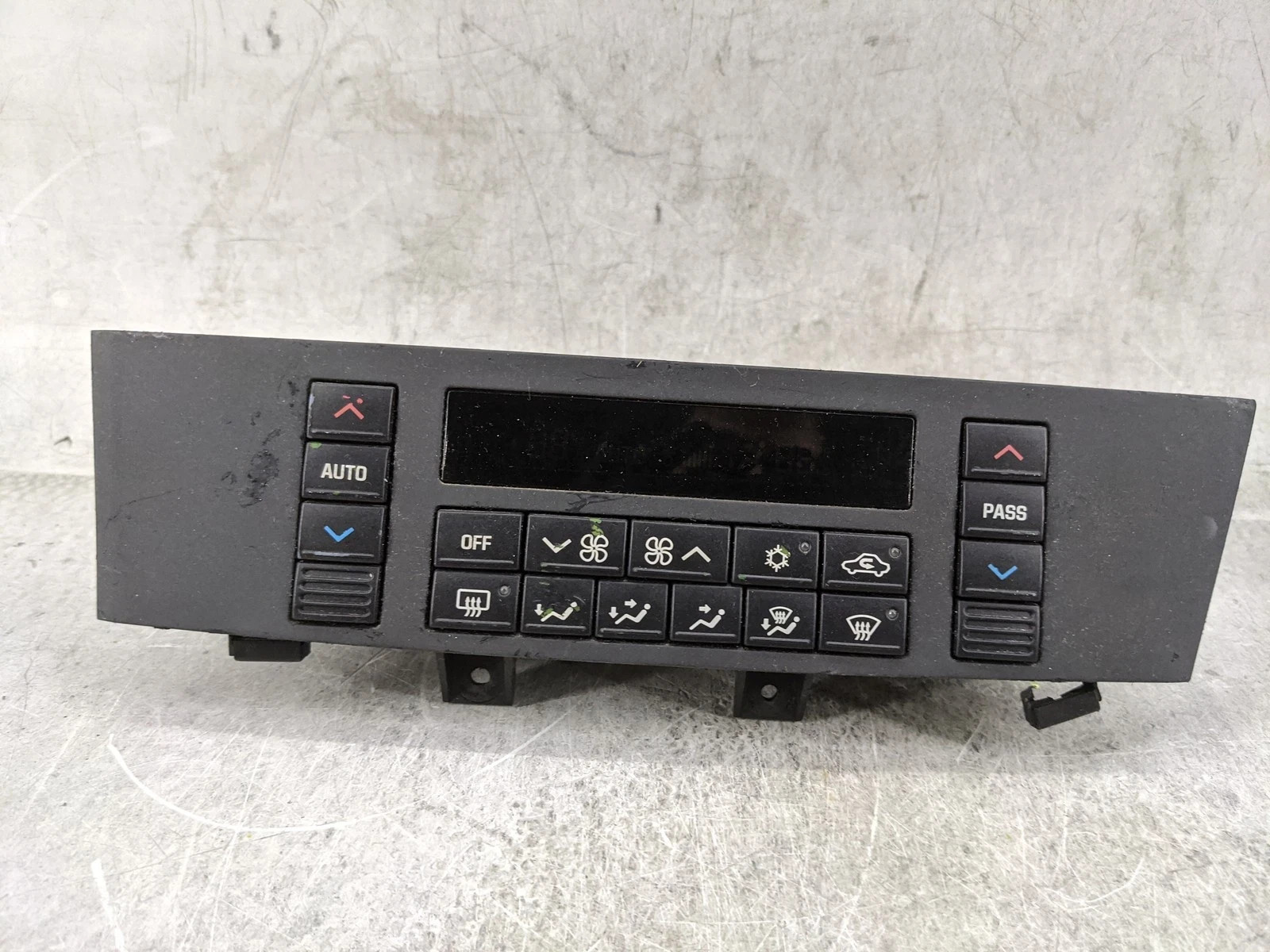 2005-2008 Buick Lacrosse Ac Heater Climate Control OEM