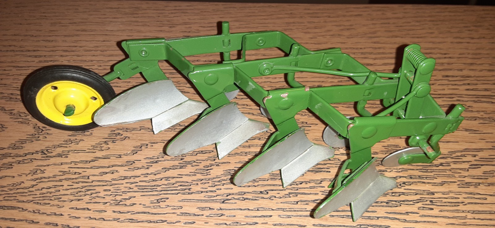 Vintage Carter (Pre Ertl) Farm Toy John Deere 4 Bottom 3pt Plow 1/16 Scale Vintage Carter (Pre Ertl) Farm Toy John Deere 4 Bottom 3pt Plow 1/16 Scale