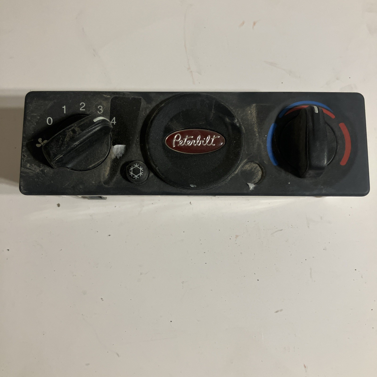 2018 Peterbilt Q21-1089 Climate Control 2018 Peterbilt Q21-1089 Climate Control