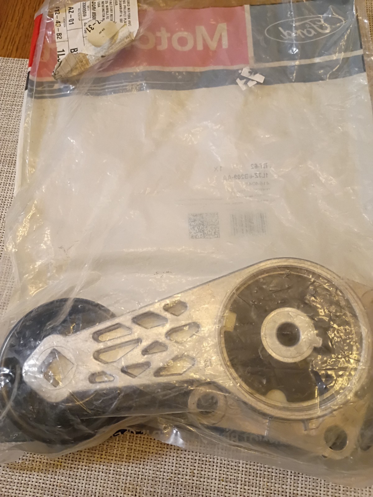 Genuine Motorcraft Accessory Drive Belt Tensioner BT-62 Genuine Motorcraft Accessory Drive Belt Tensioner BT-62