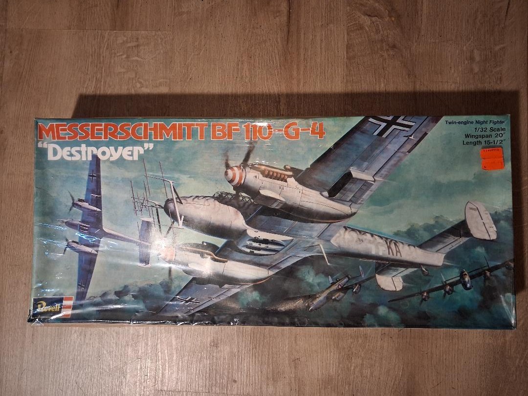 Revell 1:32 Scale Messerschmitt Bf110-G-4 Revell 1:32 Scale Messerschmitt Bf110-G-4