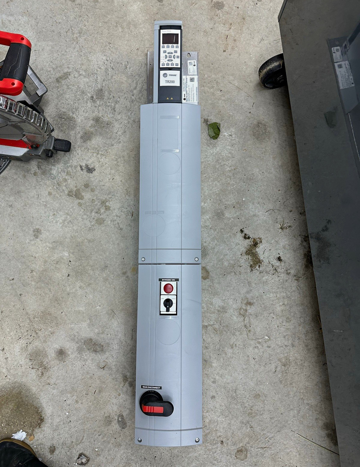 NEW Trane TR200 VFD Bypass Panel 1HP 480V 3PH 137H5821 Disconnect