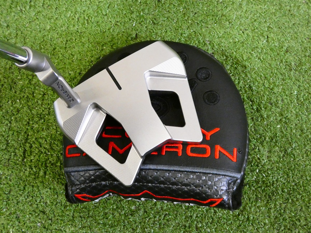 Titleist Scotty Cameron 2026 Phantom 9.2R 35