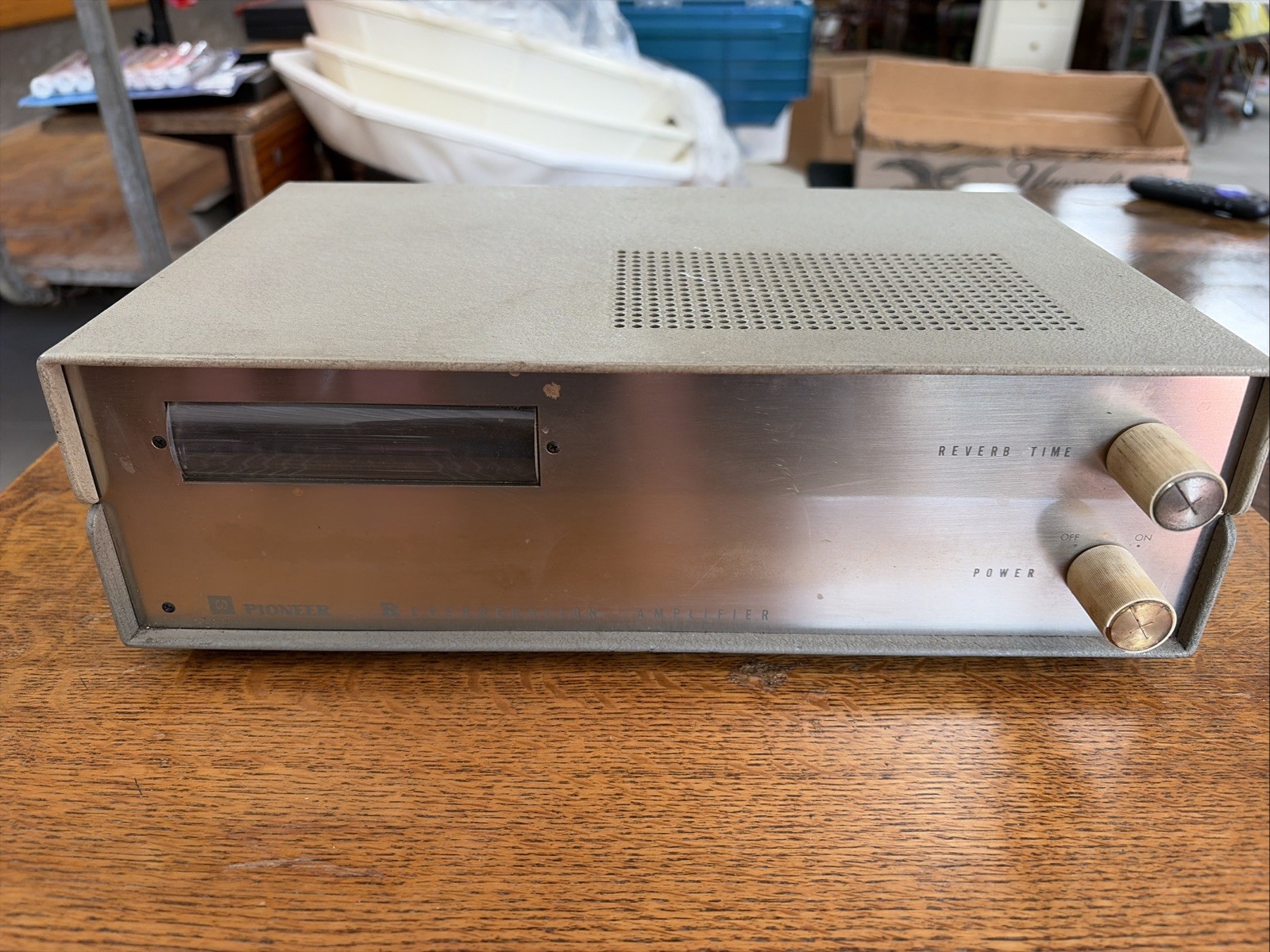 Vintage Pioneer SR-101 Reverberation Amplifier Vintage Pioneer SR-101 Reverberation Amplifier