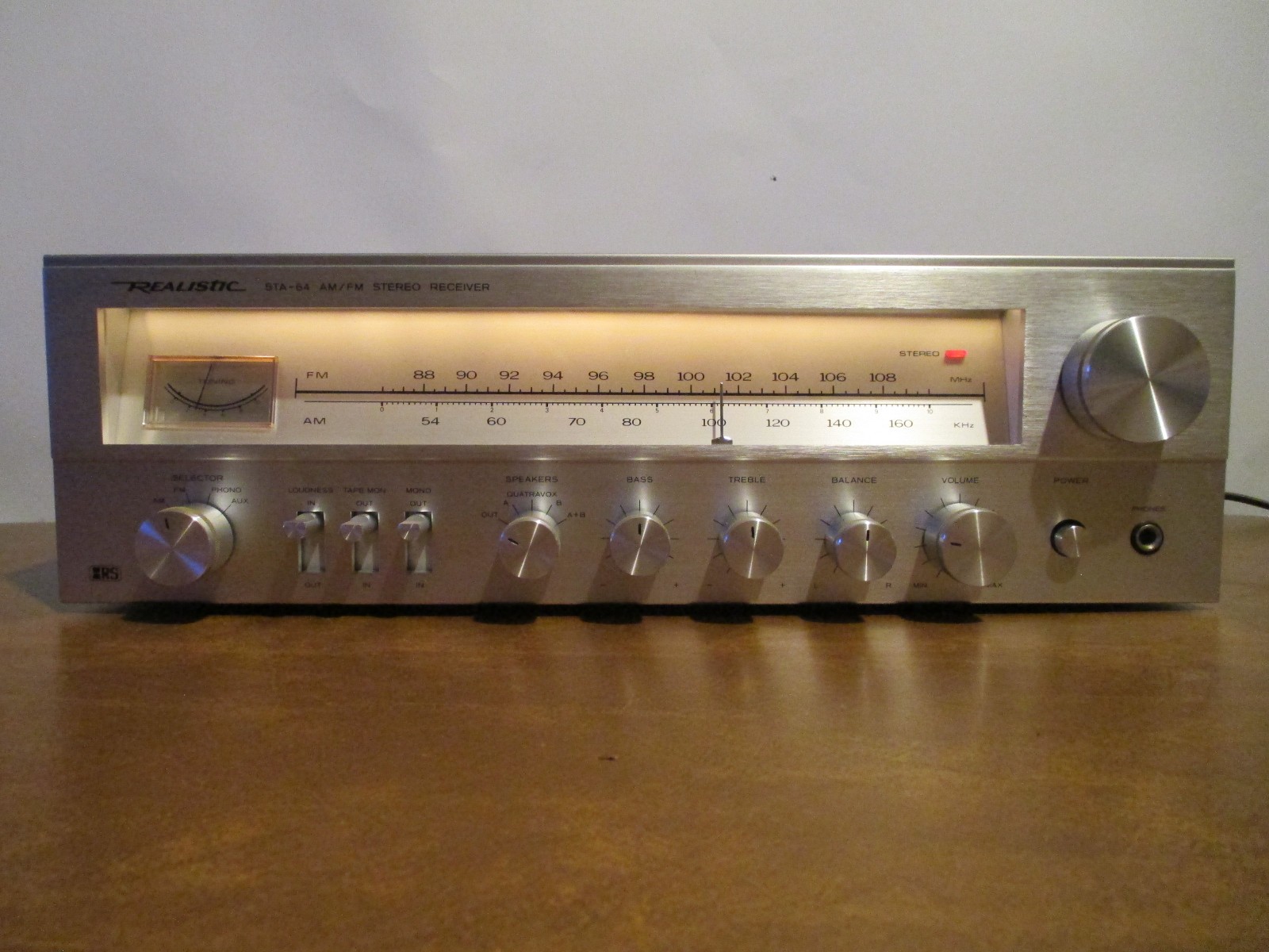 Realistic STA-64B AM/FM Stereo Receiver Tested Working