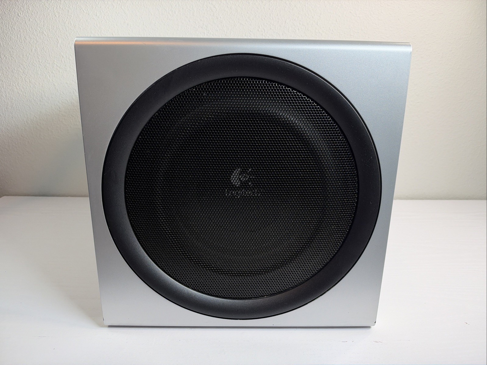 Logitech Z-2300 Subwoofer Only - Tested & Working - Great Cond - Logitech Z-2300 Subwoofer Only - Tested & Working - Great Cond -