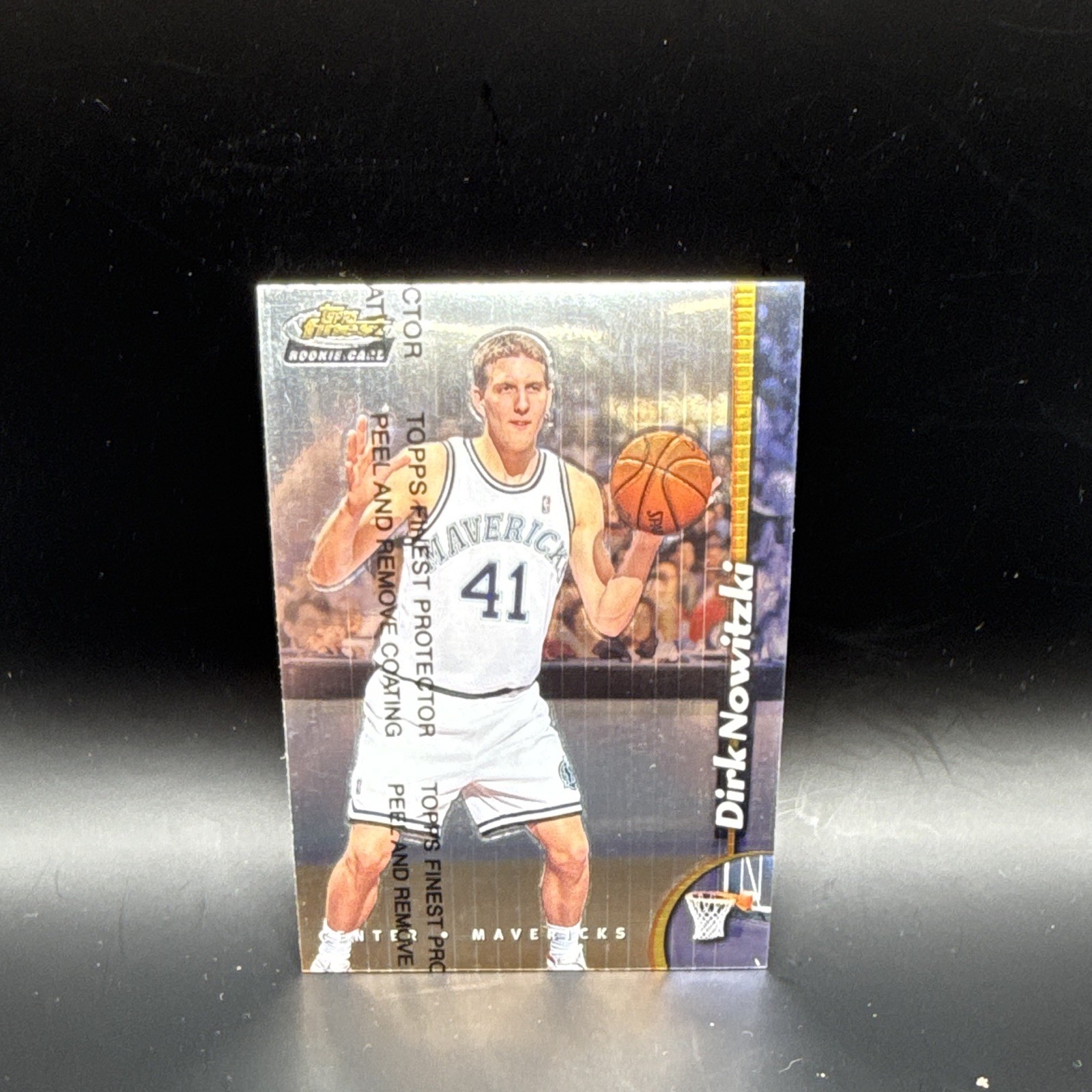 Topps 1998-99 Finest Moment Dirk Nowitzki Mavericks RC Base #234 Topps 1998-99 Finest Moment Dirk Nowitzki Mavericks RC Base #234