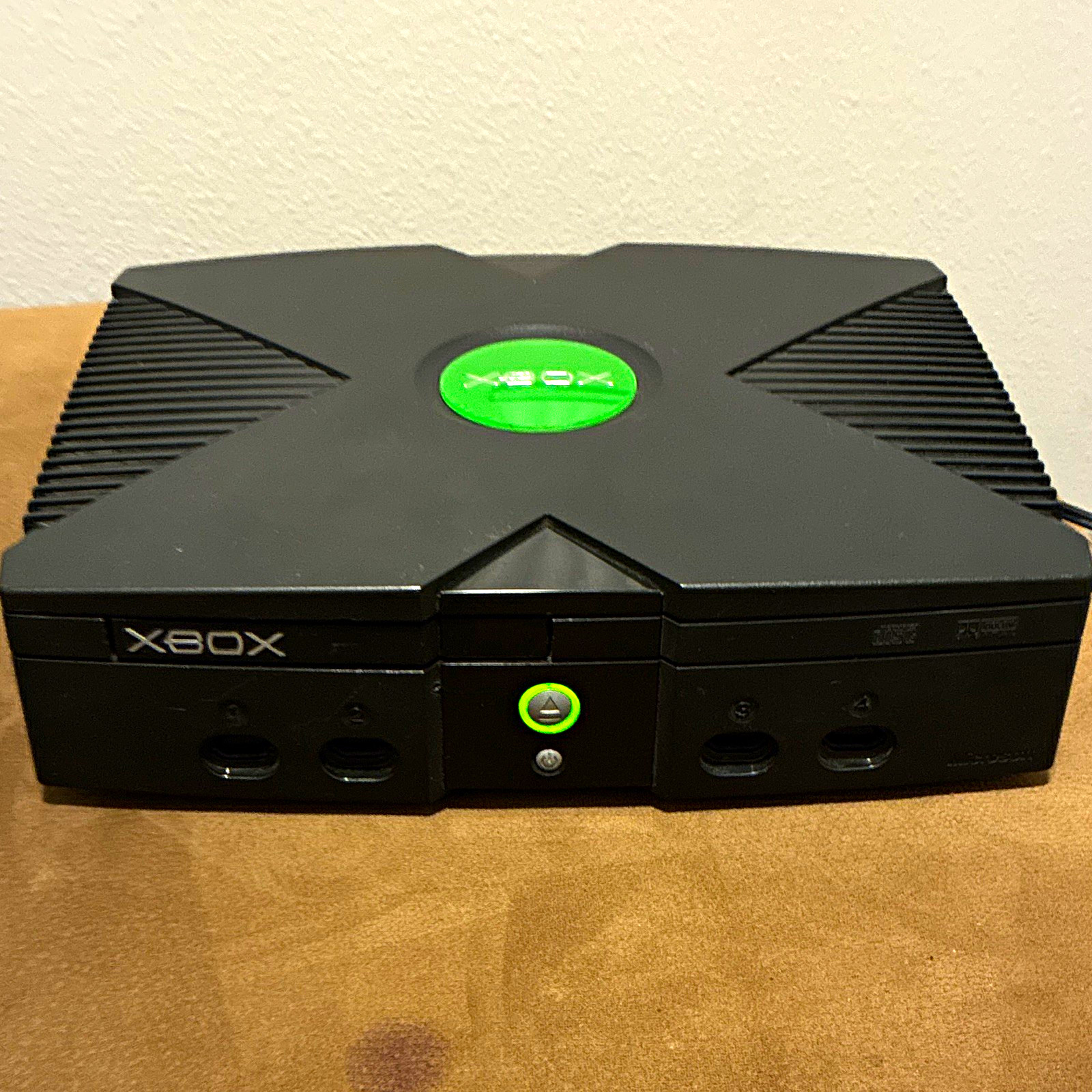 Microsoft Xbox Original Home Video Game Console for Microsoft Xbox, Black/Green Microsoft Xbox Original Home Video Game Console for Microsoft Xbox, Black/Green