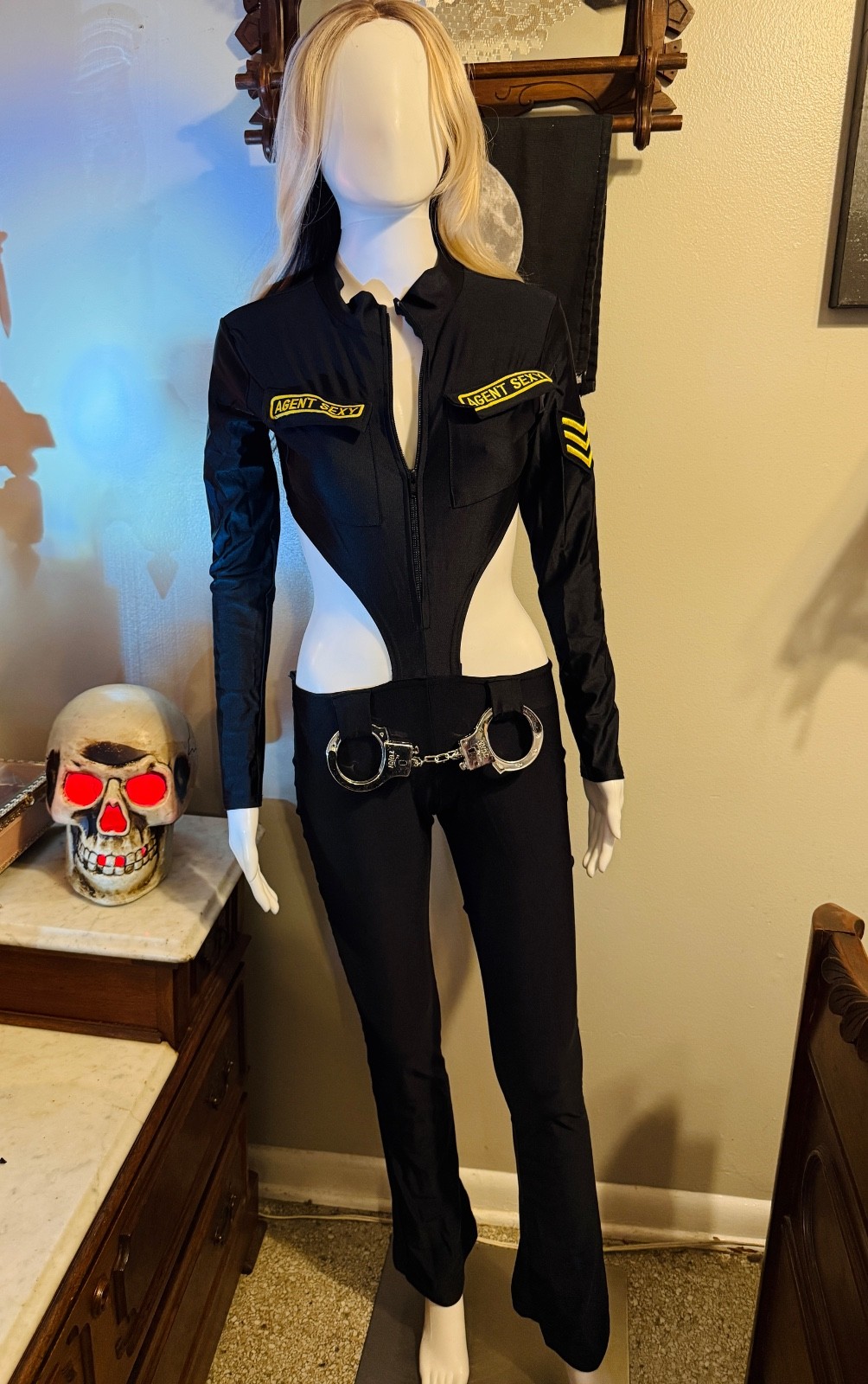 Forplay Sexy Agent/Police Officer Black Costume w/Patches In Size Medium Large Forplay Sexy Agent/Police Officer Black Costume w/Patches In Size Medium Large