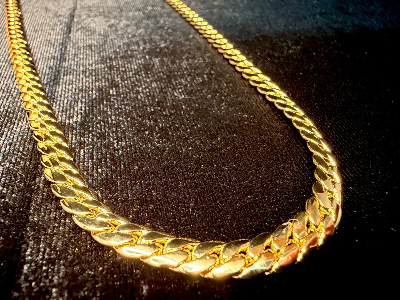 Miami Cuban 14K Stamped Gold Premium Finish 20in 6MM Necklace W/Box Lock. Miami Cuban 14K Stamped Gold Premium Finish 20in 6MM Necklace W/Box Lock.