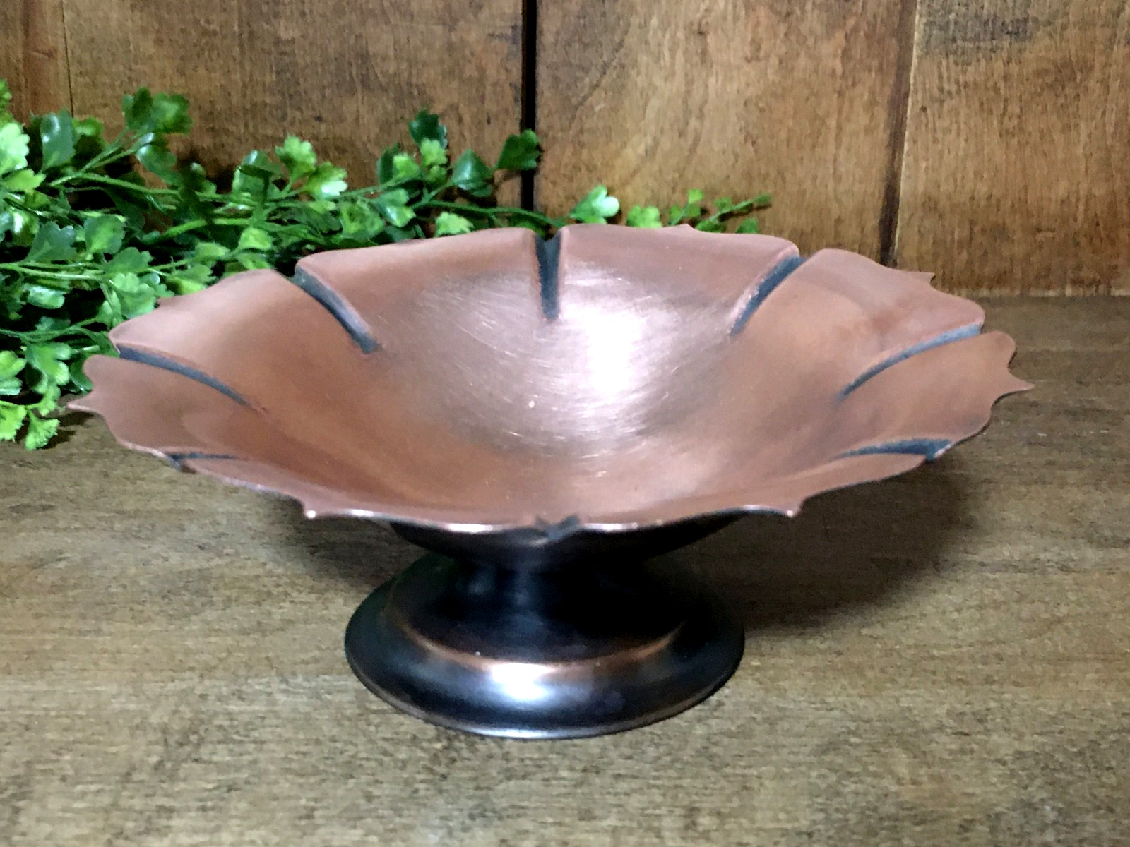 Vtg Coppercraft Guild Copper Bowl Trinket Dish Footed Pedestal Scalloped 2 Vtg Coppercraft Guild Copper Bowl Trinket Dish Footed Pedestal Scalloped 2