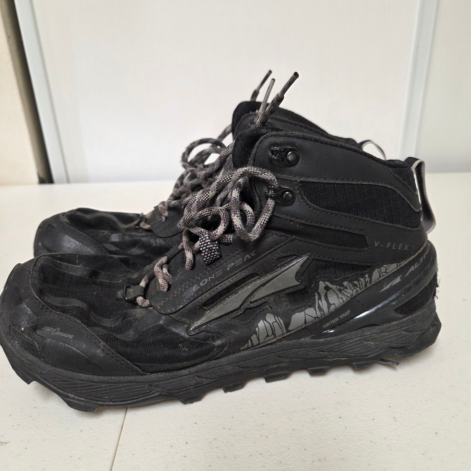 Altra Lone Peak 4 Mid RSM Mens 11.5 Black Trail Running Hiking Boots ALM1855H000