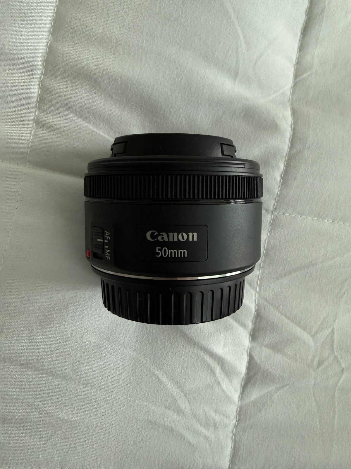 Canon EF 50mm f/1.8 STM Lens Canon EF 50mm f/1.8 STM Lens