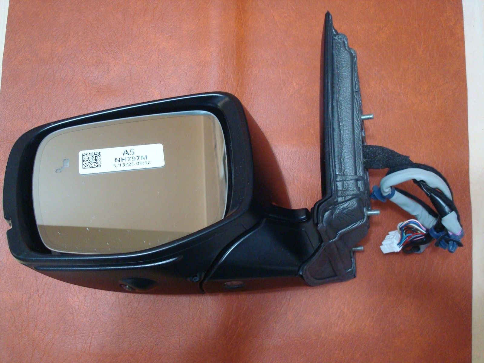 2023 - 2026 HONDA PILOT LEFT DOOR MIRROR W/BLIND SPOT, CAMERA OEM 2023 - 2026 HONDA PILOT LEFT DOOR MIRROR W/BLIND SPOT, CAMERA OEM