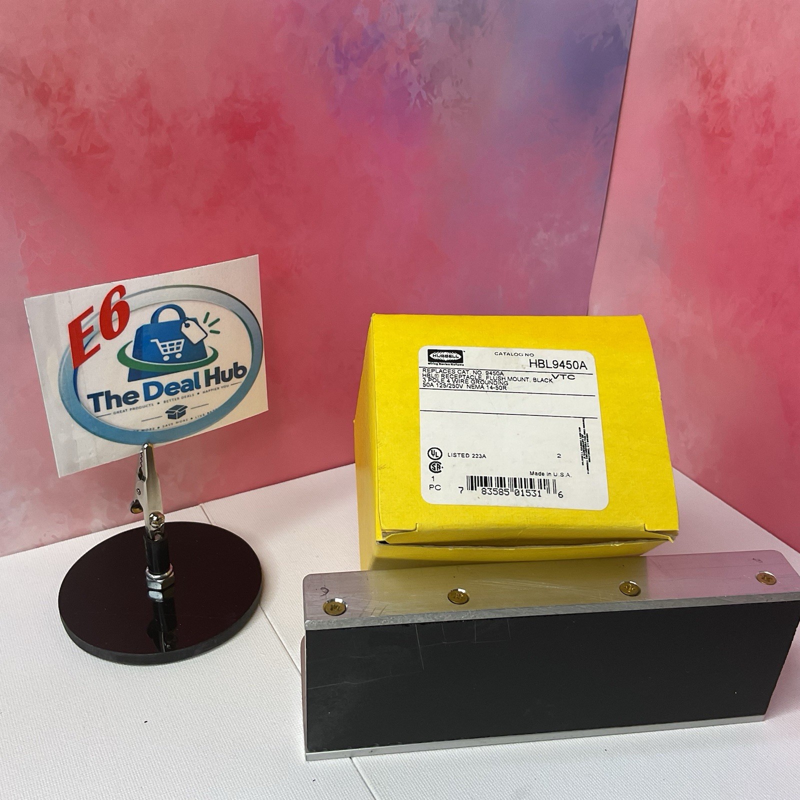 HBL9450A Hubbell Kellems Receptacle 3Pole 4-Wire Ground 50A 125/250V Flush Black HBL9450A Hubbell Kellems Receptacle 3Pole 4-Wire Ground 50A 125/250V Flush Black