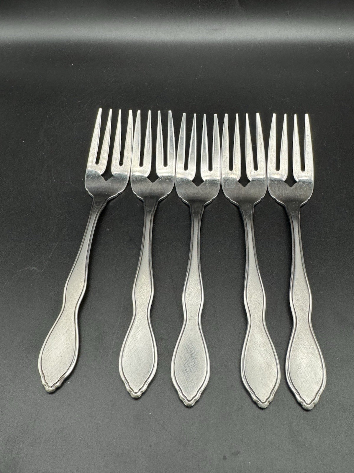Oneida Twilight Salad Forks Set of 5 Stainless 1881 Rogers Family Dining