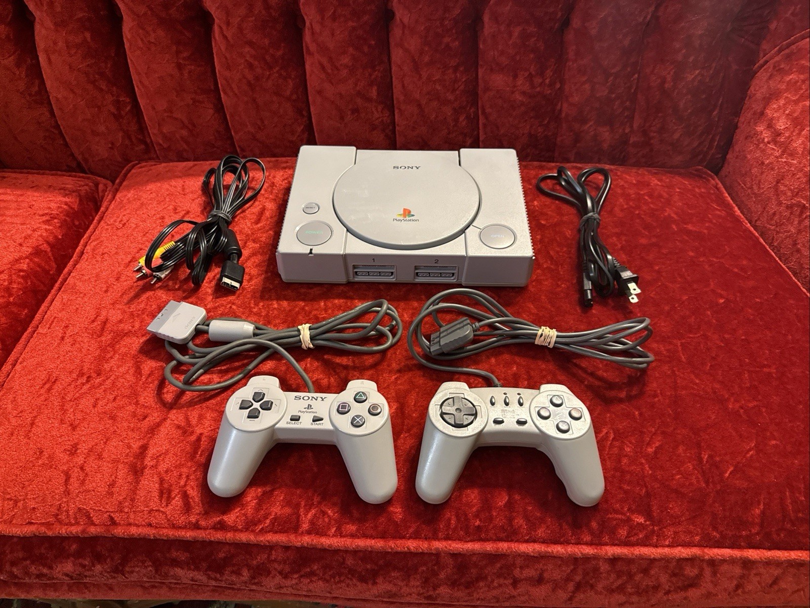 Vintage Playstation 1 SCPH-1001 Rare 1st Generation Audiophile PS1 Tested/Works Vintage Playstation 1 SCPH-1001 Rare 1st Generation Audiophile PS1 Tested/Works