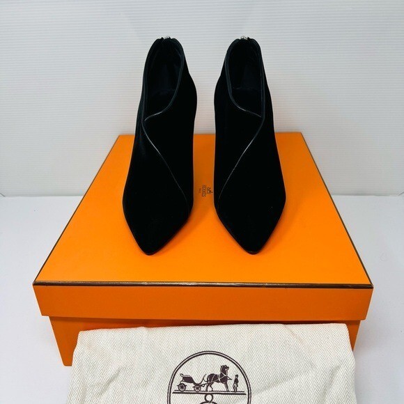 HERMES**Black Velvet Booties**EU 36; US 6**$1650**SOLD OUT HERMES**Black Velvet Booties**EU 36; US 6**$1650**SOLD OUT