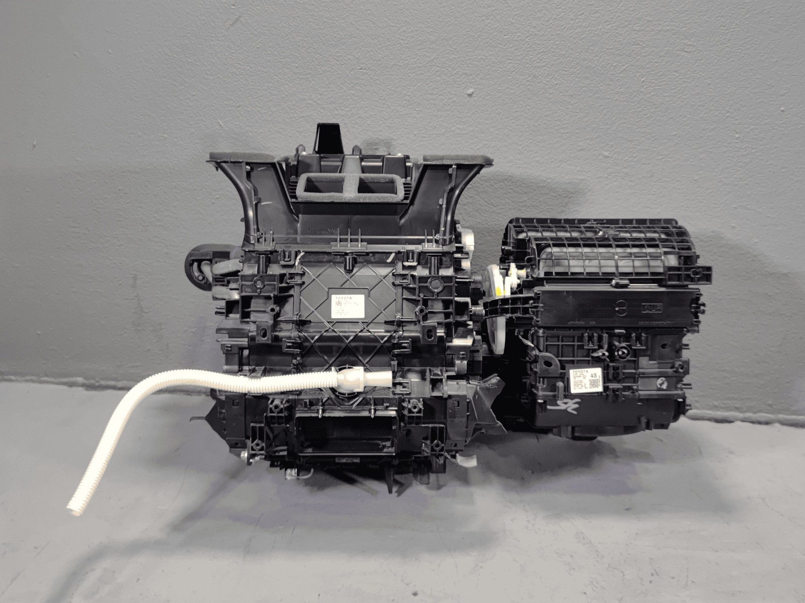 2020-2025 Toyota Corolla AC HVAC Climate Heater Blower Housing Box Assembly OEM