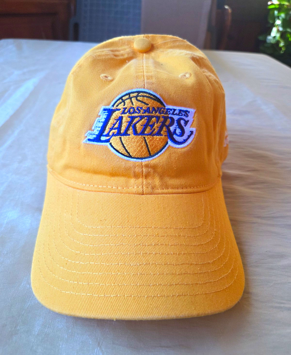 adidas Los Angeles Lakers Yellow Adjustable Strapback Hat Cap NBA Basketball adidas Los Angeles Lakers Yellow Adjustable Strapback Hat Cap NBA Basketball