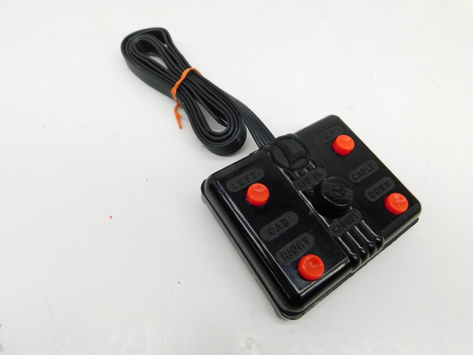 LIONEL No. 165 C \\ 182 C MAGNETIC CRANE CONTROLLER \ LIONEL No. 165 C \\ 182 C MAGNETIC CRANE CONTROLLER \