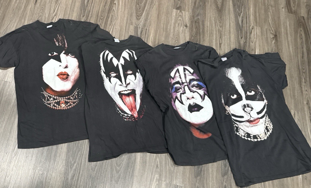 Vintage 2000 KISS Big Face Back Shirt Set All 4 Members. Size XXL (44)