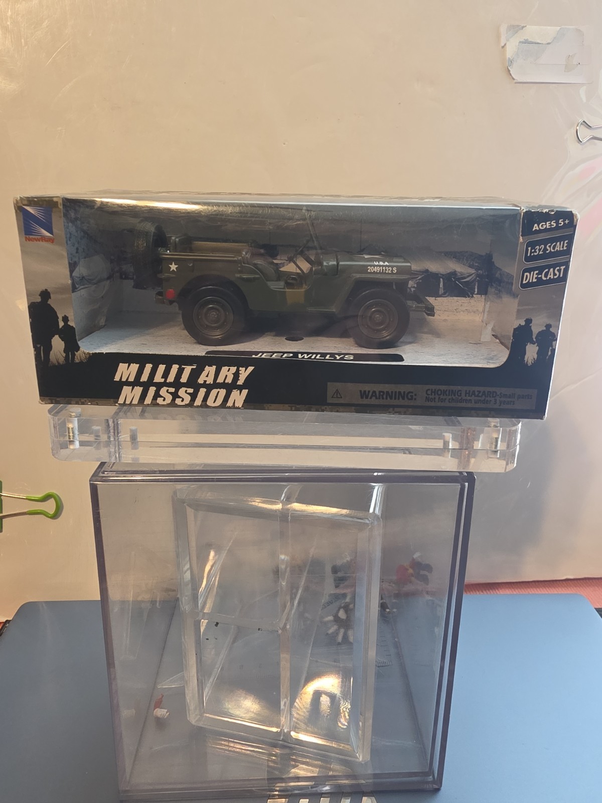 New Ray Military Mission Die-Cast Jeep Willys Military Vehicle New Ray Military Mission Die-Cast Jeep Willys Military Vehicle