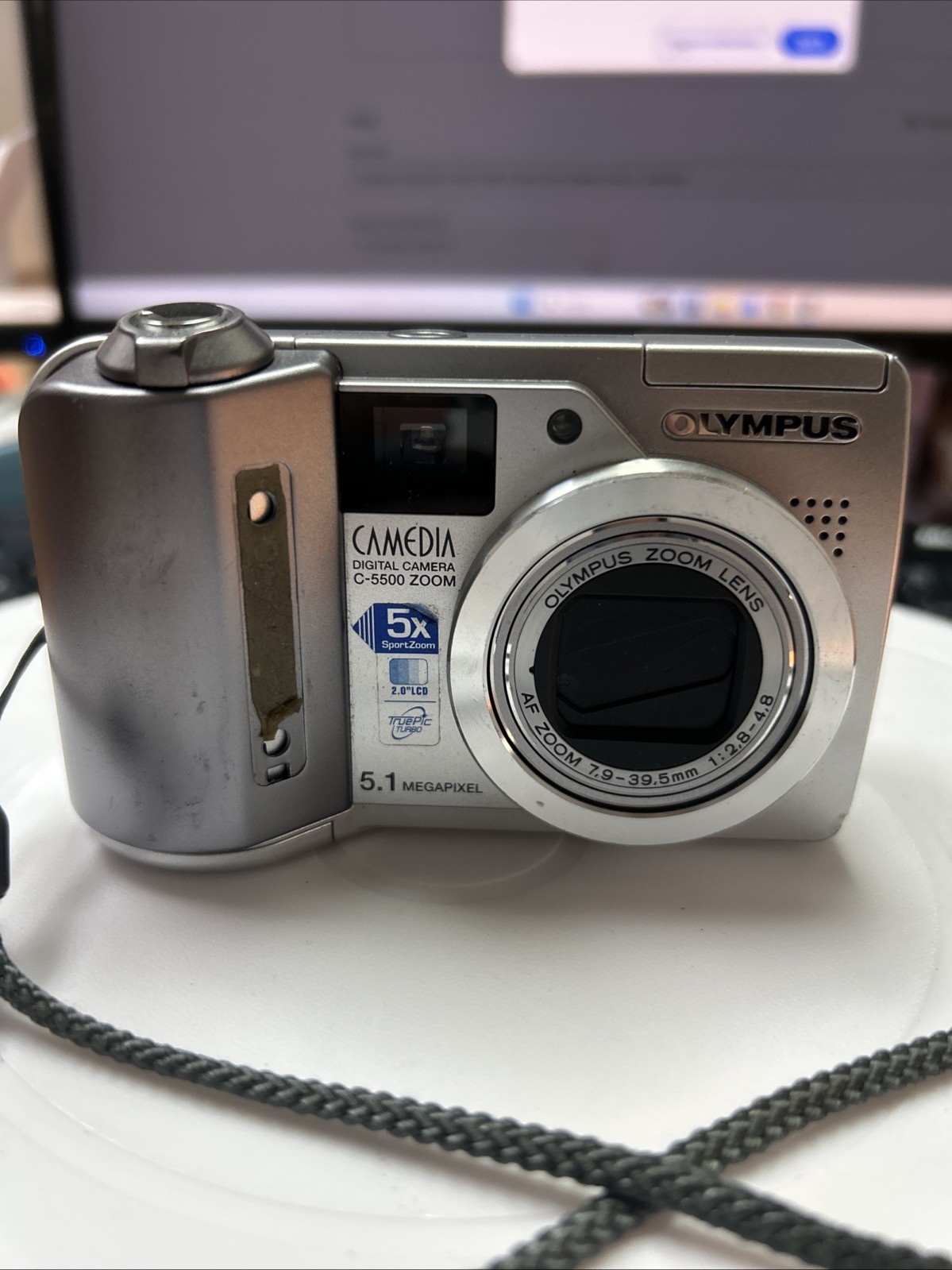 Olympus Camedia C-5500 5.1MP 5x Sport Zoom Digital Camera - Untested