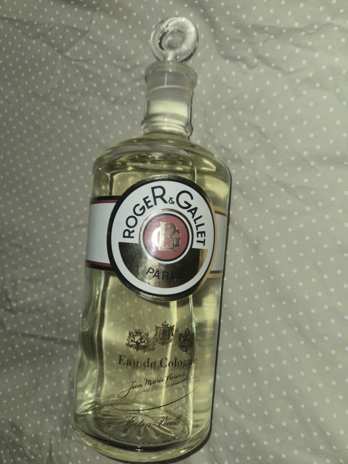 Rare Vintage Bottle Of ROGER&GALLET eau De Cologne 1000ml Extra Vieille Paris Rare Vintage Bottle Of ROGER&GALLET eau De Cologne 1000ml Extra Vieille Paris