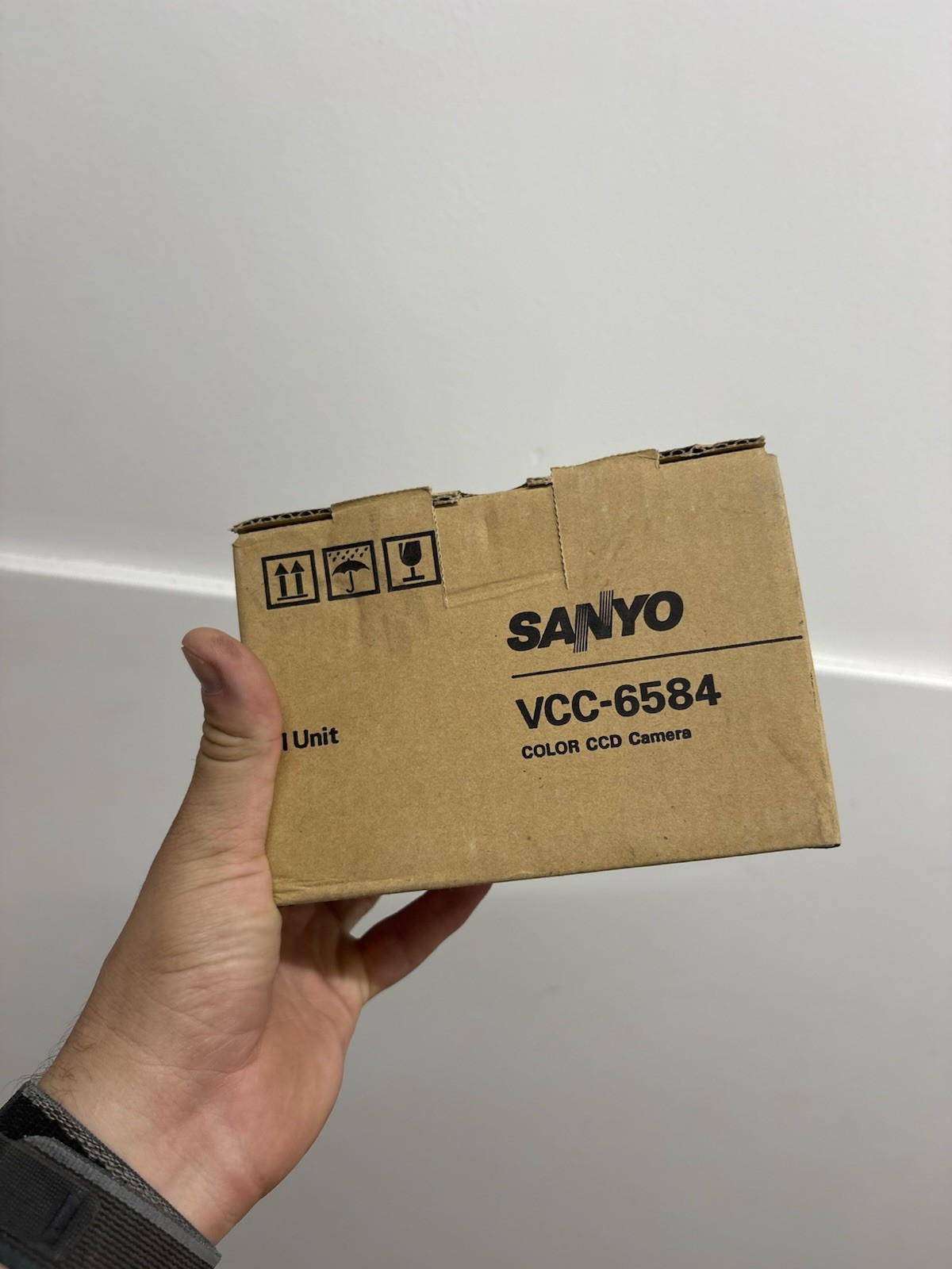 SANYO VCC-6584 VCC-6584 Color CCD Camera New Open Box