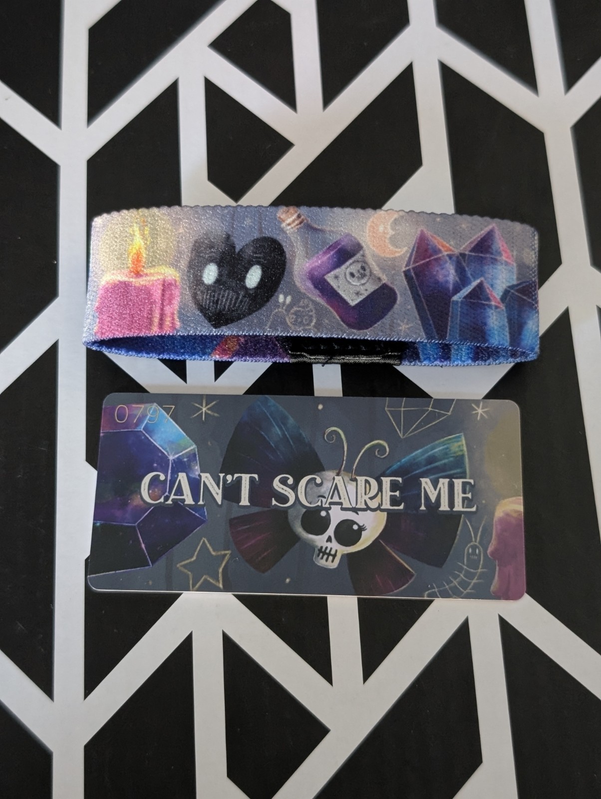 Zox Strap #797 Can\'t Scare Me ~ NEW ~ Medium ~ Wristband ~ Collector\'s Card