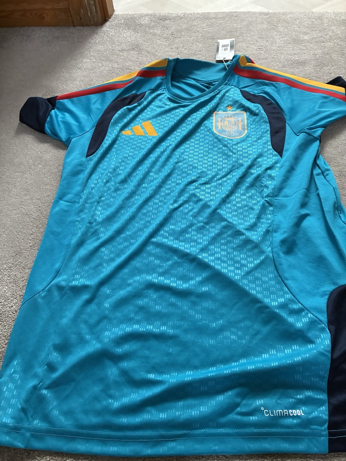 Spain 2026-27 Adidas National Team Training Shirt- M | BNWT