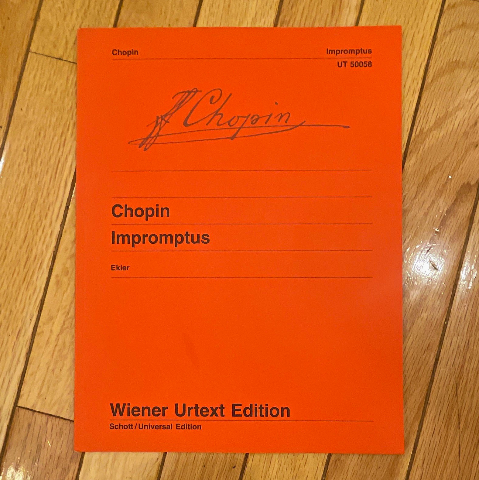 Wiener Urtext Edition Chopin Impromptus Urtext Piano Solo Sheet Music UT50058