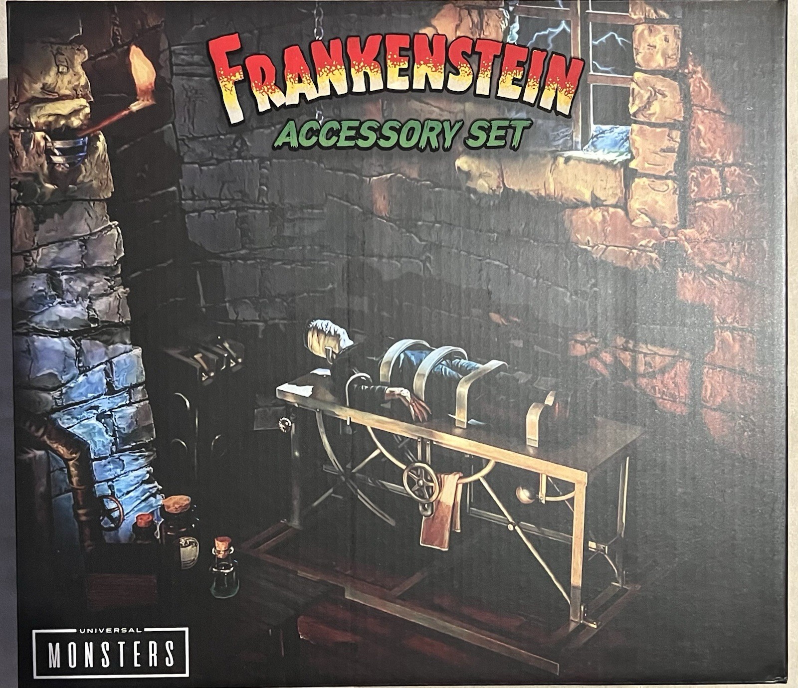 NECA / REEL TOYS /UNIVERSAL MONSTERS - FRANKENSTEIN Accessory Set- NEW -SEALED NECA / REEL TOYS /UNIVERSAL MONSTERS - FRANKENSTEIN Accessory Set- NEW -SEALED
