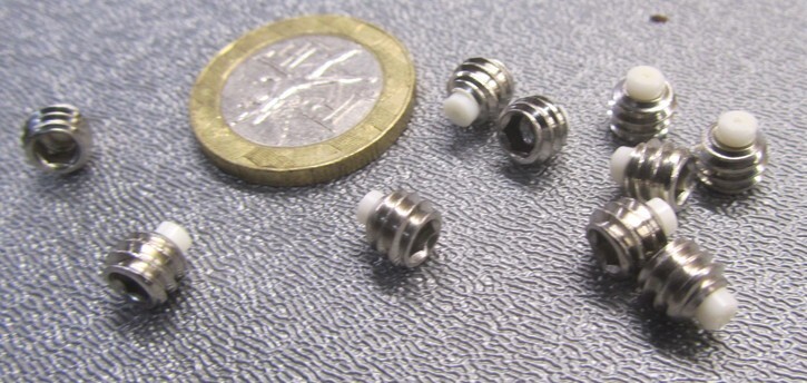 Kmac 18-8 Stainless Steel Set Screws, Nylon Tip, 1/4-20 x 3/16 Kmac 18-8 Stainless Steel Set Screws, Nylon Tip, 1/4-20 x 3/16