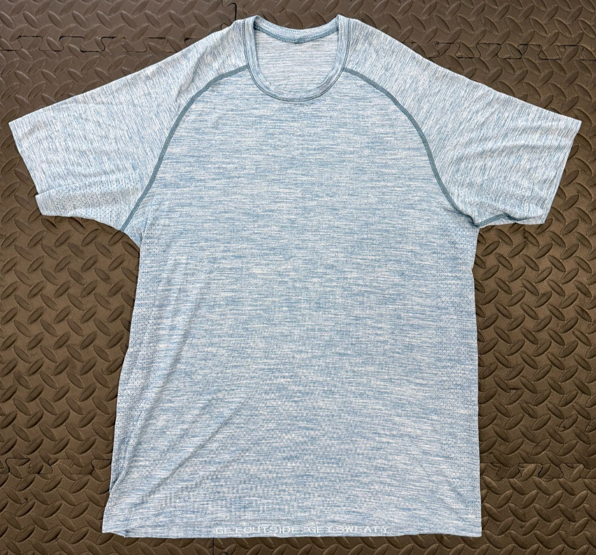 Lululemon Metal Vent Tech Mens Large T-Shirt Blue Seamless Short Sleeve Tee