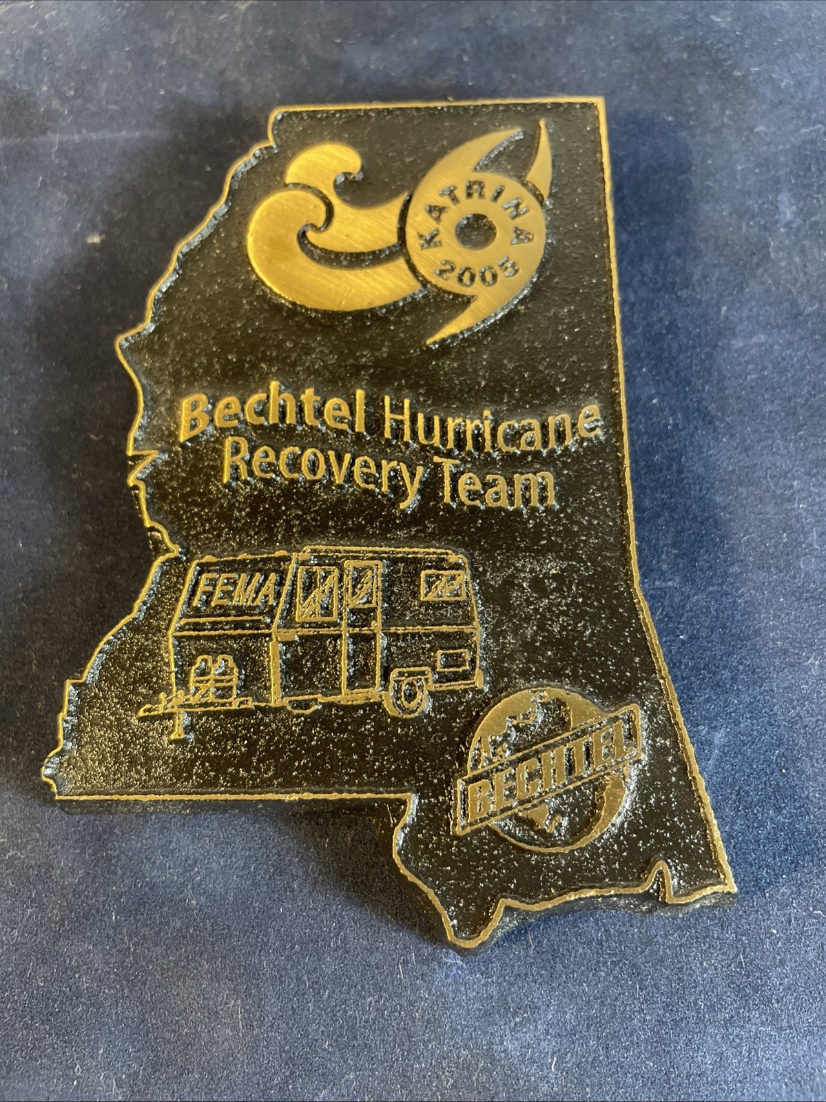Bechtel Corp Hurricane KATRINA Recovery FEMA Trailer Commemorative Paperweight Bechtel Corp Hurricane KATRINA Recovery FEMA Trailer Commemorative Paperweight