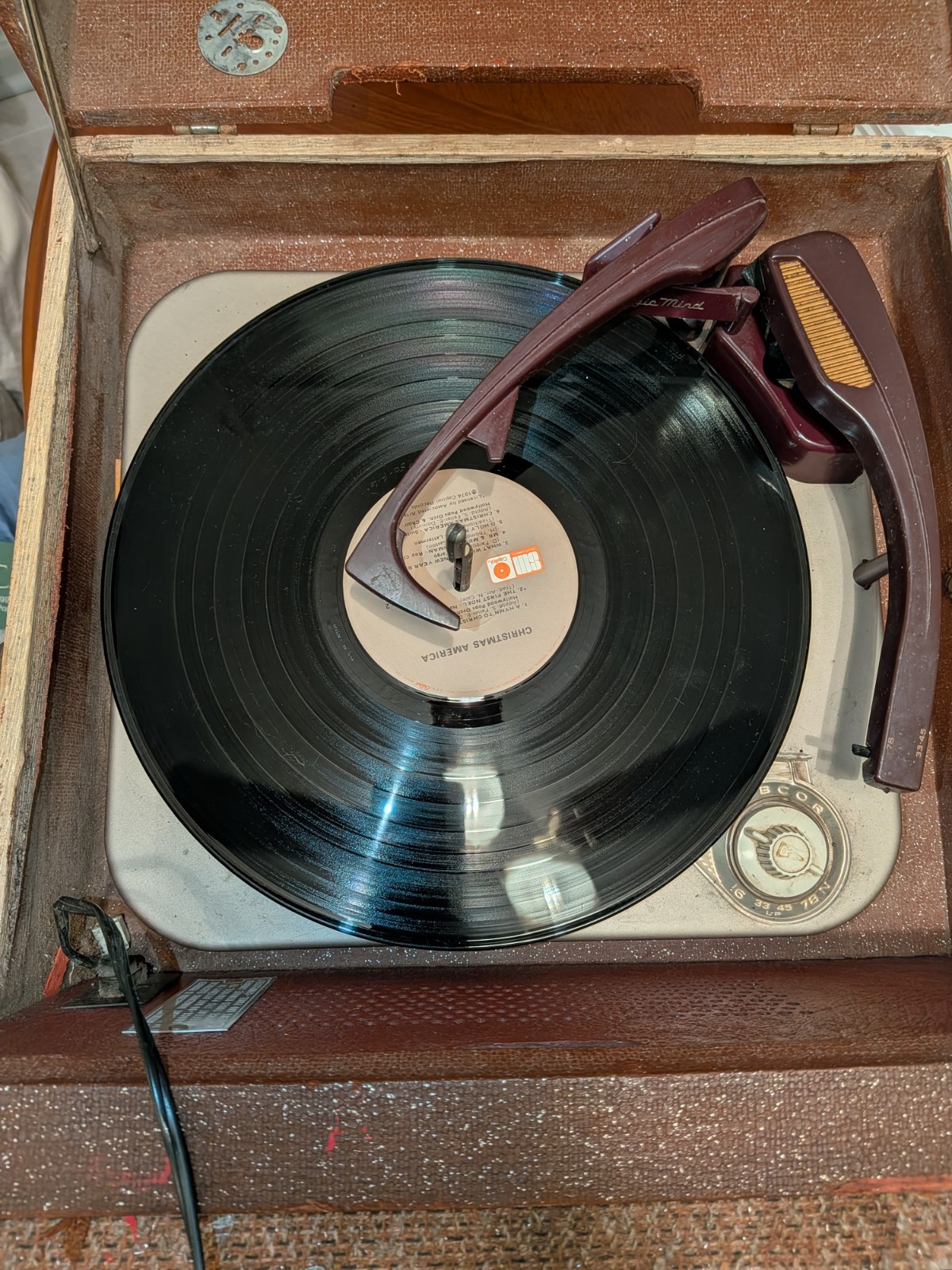 Vintage 1950s Webcor Holiday Magic Mind Record Player Suitcase Turntable SPINS Vintage 1950s Webcor Holiday Magic Mind Record Player Suitcase Turntable SPINS