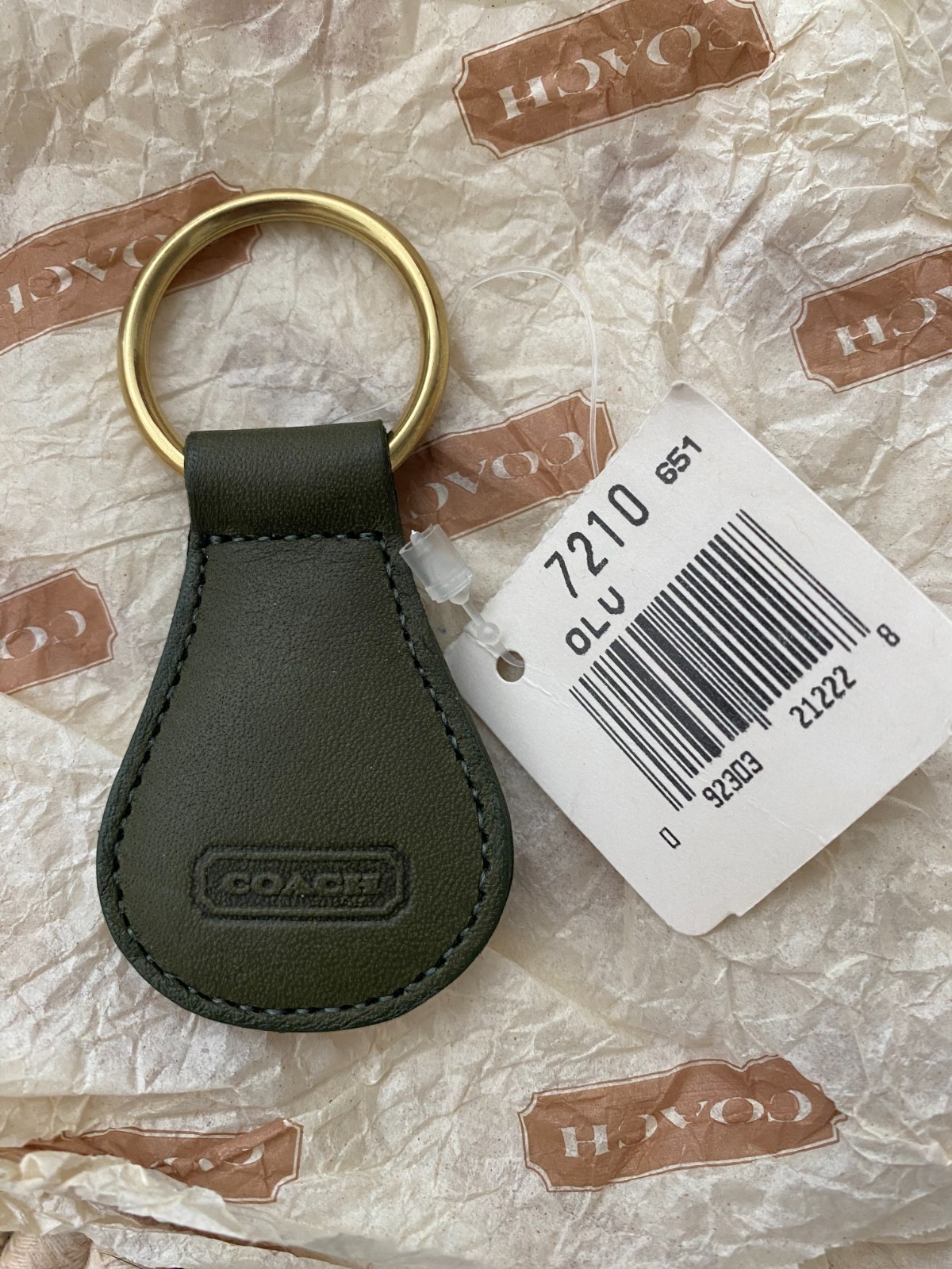 Coach Rare NWT Olive Leather Classic Teardrop Key Fob Vintage # 7210 Coach Rare NWT Olive Leather Classic Teardrop Key Fob Vintage # 7210