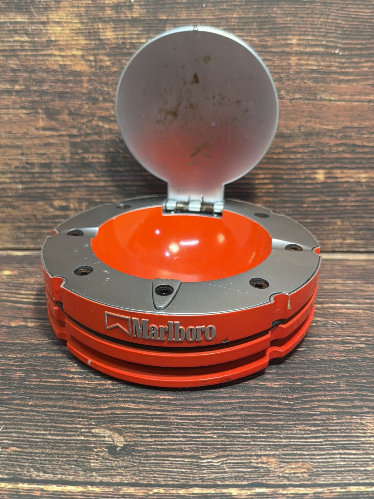 Vintage Marlboro Racing Fuel Cap Style Flip Top Red Metal Ashtray 4.7 in Rare Vintage Marlboro Racing Fuel Cap Style Flip Top Red Metal Ashtray 4.7 in Rare