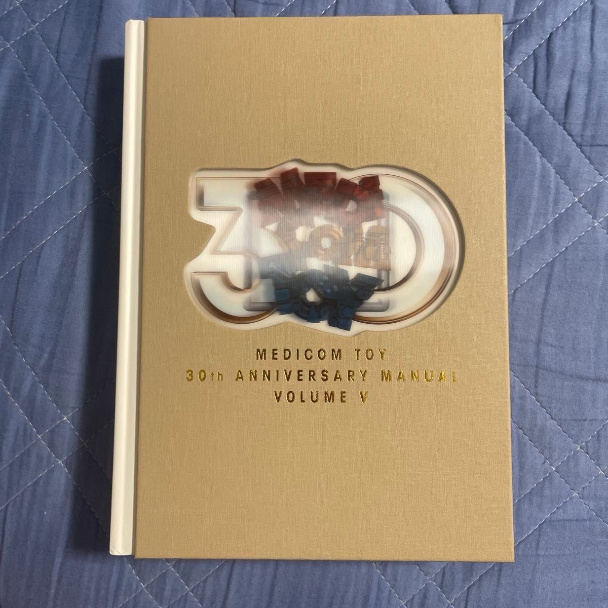 MEDICOM TOY 30th ANNIVERSARY MANUAL VOLUME V