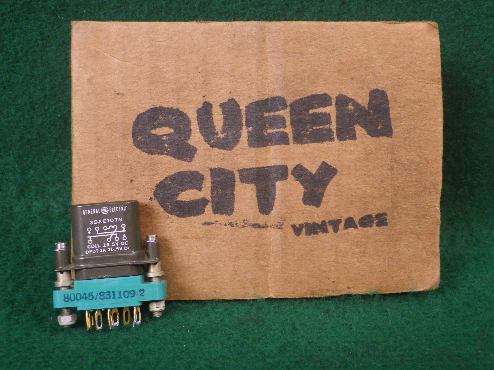 Vintage GE 8 pin 26.5VDC relay 10SAE1079 80045 812048-1 w/socket Vintage GE 8 pin 26.5VDC relay 10SAE1079 80045 812048-1 w/socket