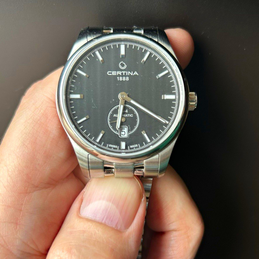 Certina 1888 Automatic 100m 40mm Black Textured Dial Date SS Bracelet.